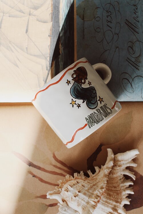 Anna & Nina Weiße Zodiac Aquarius Teetasse