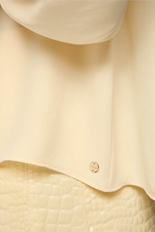 Marc Cain fließende Bluse mit Spitze wollweiß