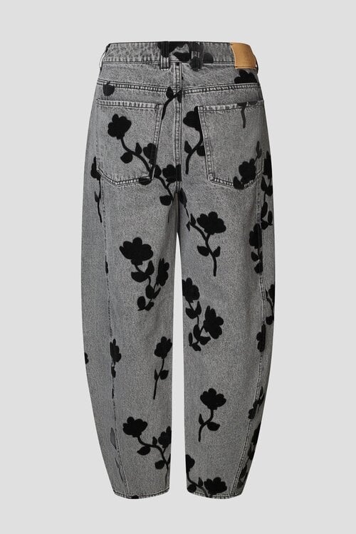 Second Female Lawrissa Barrel-Jeans grau