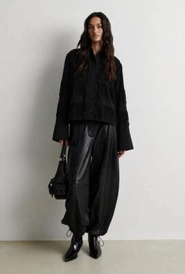 Second Female Dancing Cropped Shirt schwarz