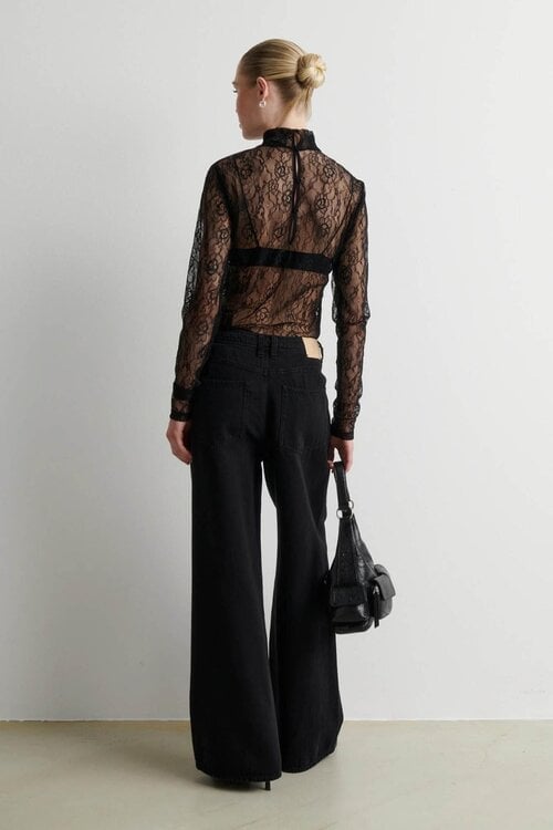 Second Female Luria Spitzenshirt schwarz