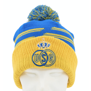 Wintermütze mit Pompon