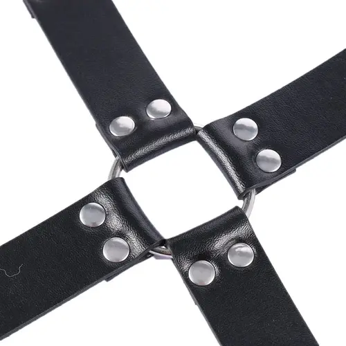 Ensemble de bondage BDSM avec menottes de cheville et menottes de main