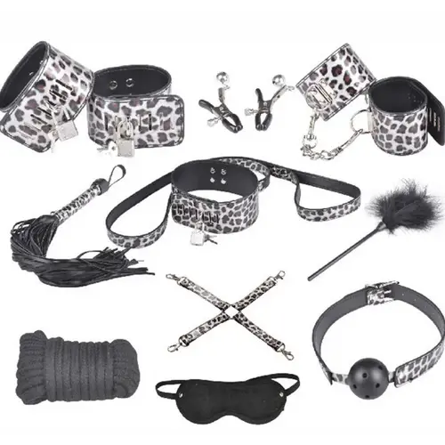 Kinky BDSM Bondage Set 10-teilig Panther Druck Kinky BDSM Bondage Set 10-teilig Panther Druck