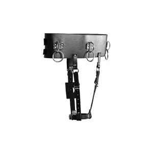 ¡AY! Cinturón BDSM con soporte para vibrador - Negro