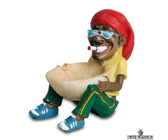 Rastaman Zittend Asbak