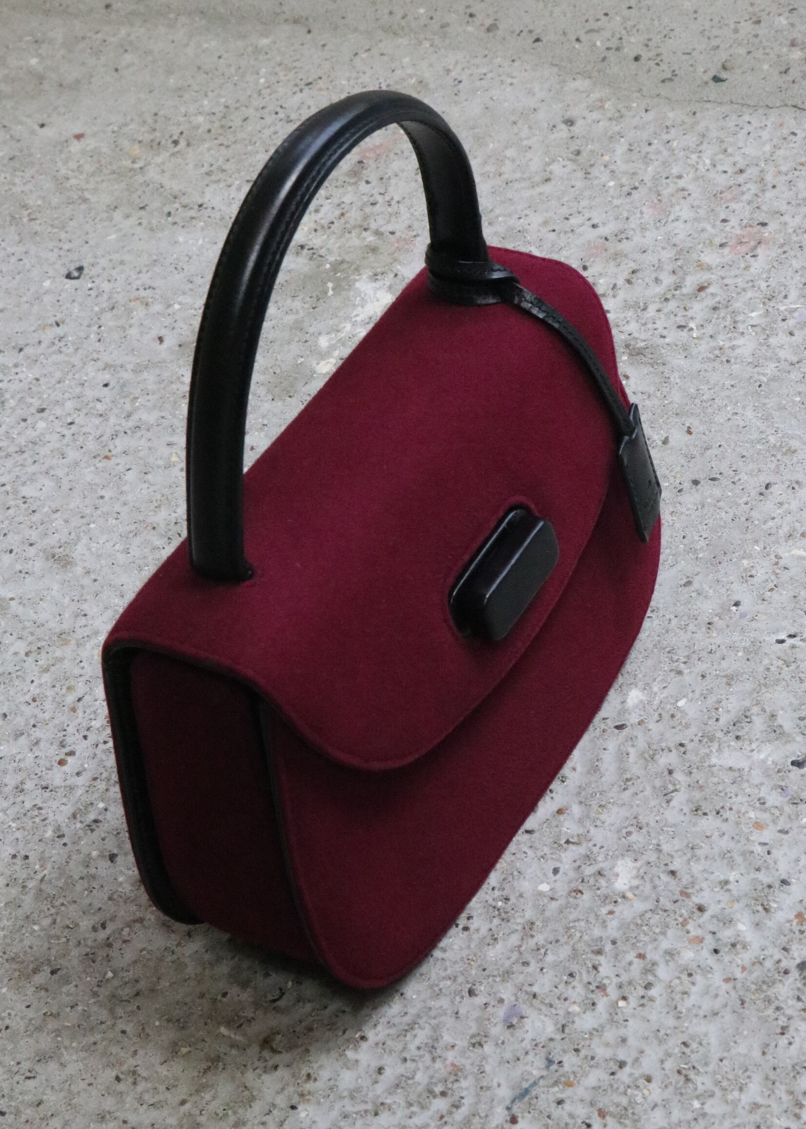 Gucci burgundy handbag