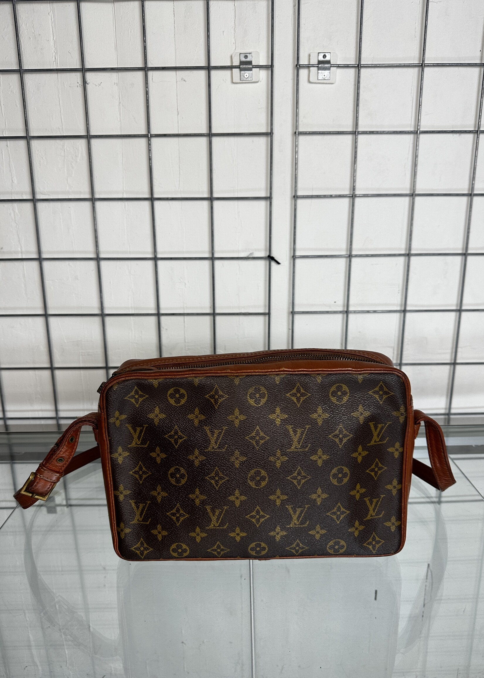 lv shoulder crossbody bag