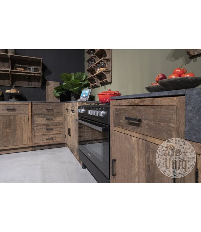Be-Uniq Landelijk Oud Houten HoekKeuken Mix & Match