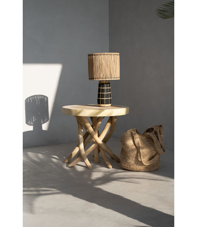 Bazar Bizar De Gili Lage Tafel