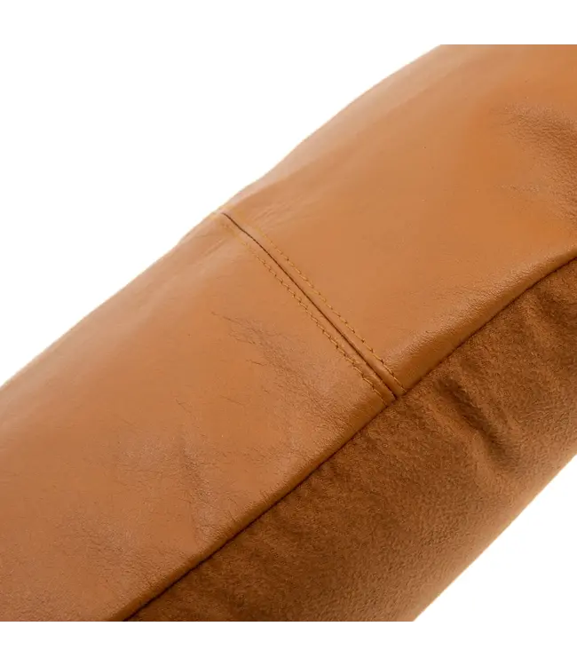 Bazar Bizar Het Six Panel Leather Kussenhoes - Kameel - 30x50