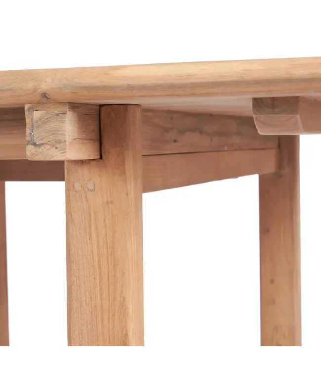 Bazar Bizar The Susut Dining Table - Outdoor