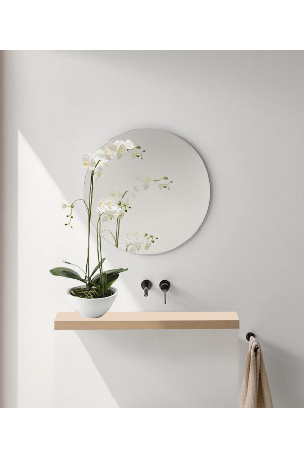 Plante artificielle Orchidée dans un bol blanc