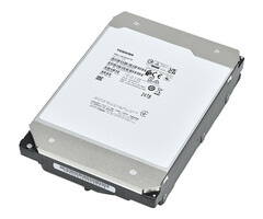 Toshiba  Toshiba MG11ACA24TE interne harde schijf 24 TB 7200 RPM 1000 MB 3.5" SATA III