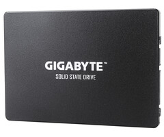Gigabyte GIGABYTE GP-GSTFS31240GNTD internal solid state drive 240 GB 2.5" SATA III