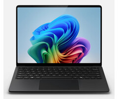 Microsoft Microsoft Surface Laptop ZGP-00042 laptop Copilot+ PC Snapdragon X1P-64-100 35 cm (13.8") Touchscreen 2K 16 GB DDR5-SDRAM 512 GB SSD Wi-Fi 7 (802.11be) Windows 11 Home Engels Zwart Gecertificeerd Refurbished