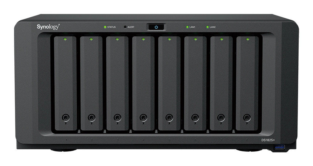 Synology Synology DiskStation DS1825neo+ NAS Desktop AMD Ryzen V1500B 4 GB DDR4 0 TB Synology DSM Zwart
