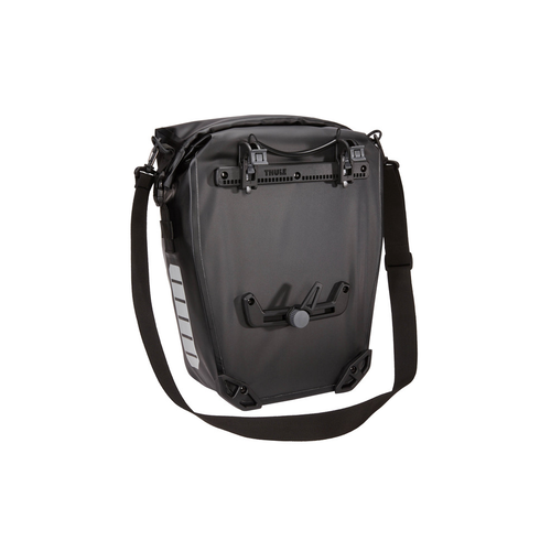 Thule fietstassen Thule Shield Pannier 17 liter zwart