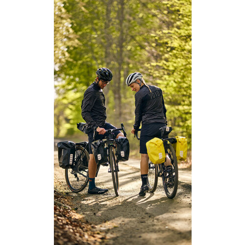 Thule fietstassen Thule Shield Pannier 13 liter geel Thule fietstassen Thule Shield Pannier 13 liter geel