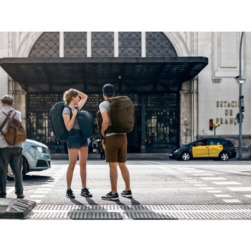 Thule backpack Thule Landmark 60 liter donker blauw Thule backpack Thule Landmark 60 liter donker blauw