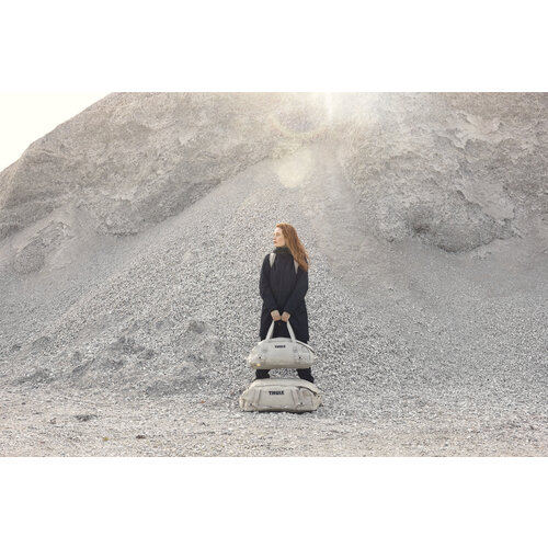 Thule duffel Thule Chasm 70 liter zacht zand