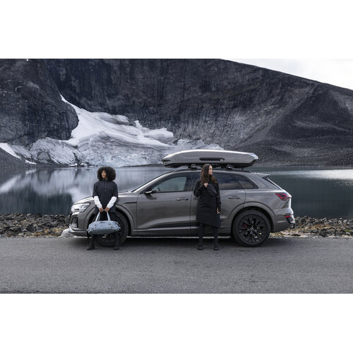 Thule dakkoffer Thule dakkoffer Motion 3 XXL 590 liter grijs hoogglans