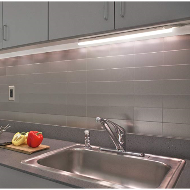 Aigostar T5 LED Küchenunterbauleuchte - 120cm - Lichtfarbe optional - komplett mit 0,6m Anschlusskabel und Ein- / Ausschalter - 14W entspricht 140W