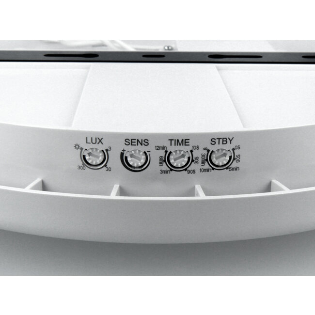 LED Deckenleuchte  Lunar - mit Sensor- IP65 wasserdicht - 16W entspricht 130W - Neutralweiß 4000K