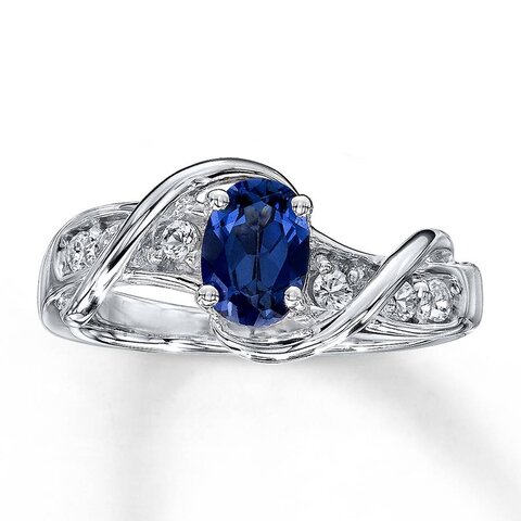 Sapphire ring