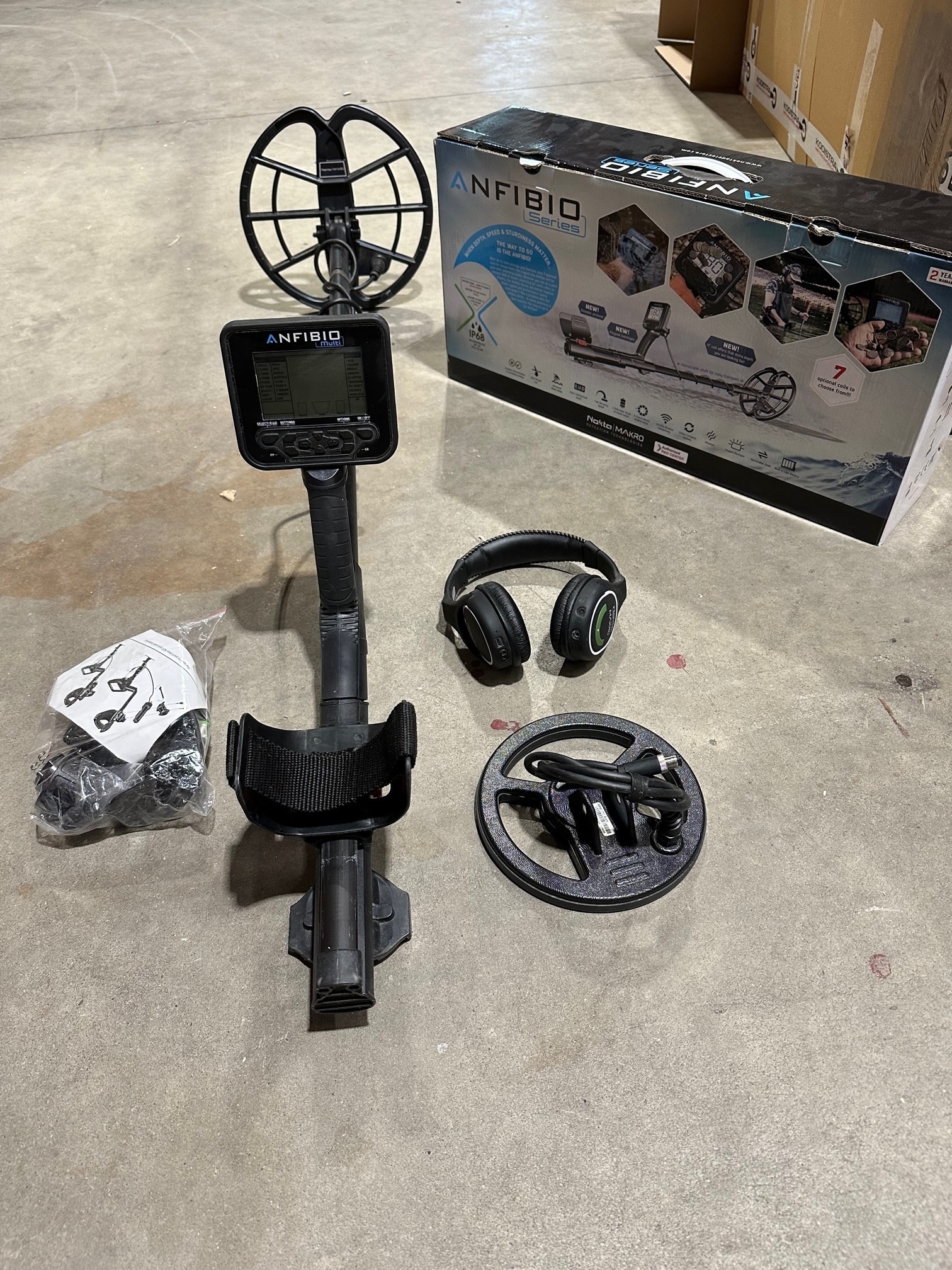 Gebruikte Metaaldetectors Occasion 47 Metaaldetector: Anfibio met extra schijf en Hoofdtelefoon