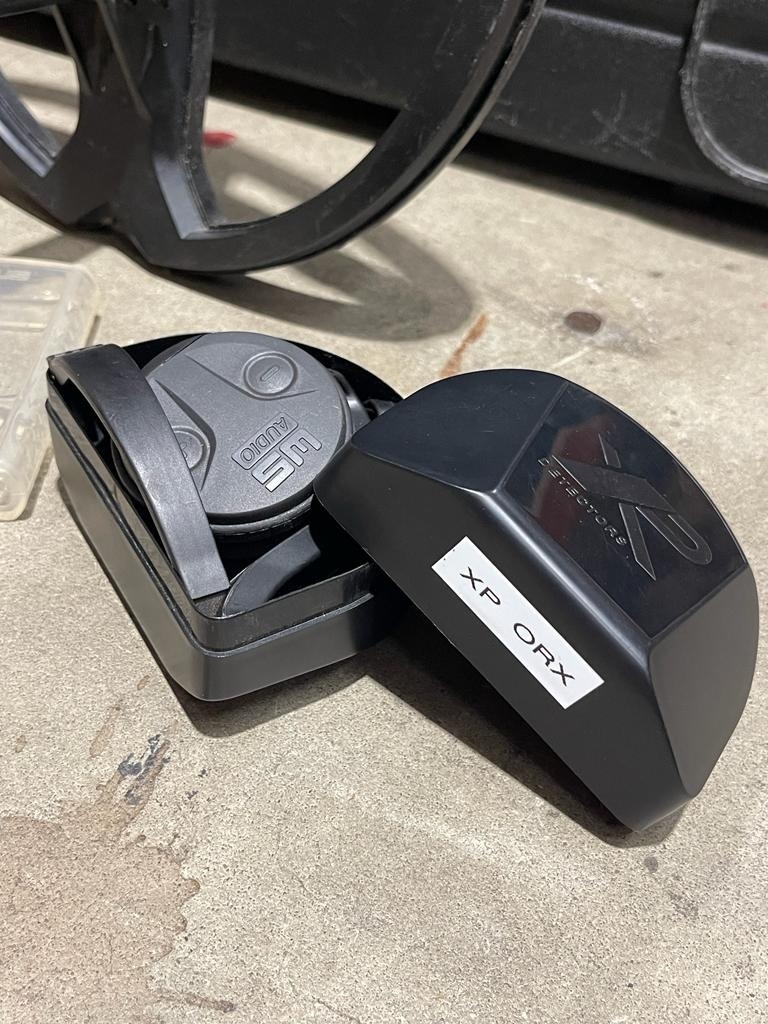 Gebruikte Metaaldetectors Occasion 19 Metaaldetector: XP ORX 28CM X35 en Accessoires