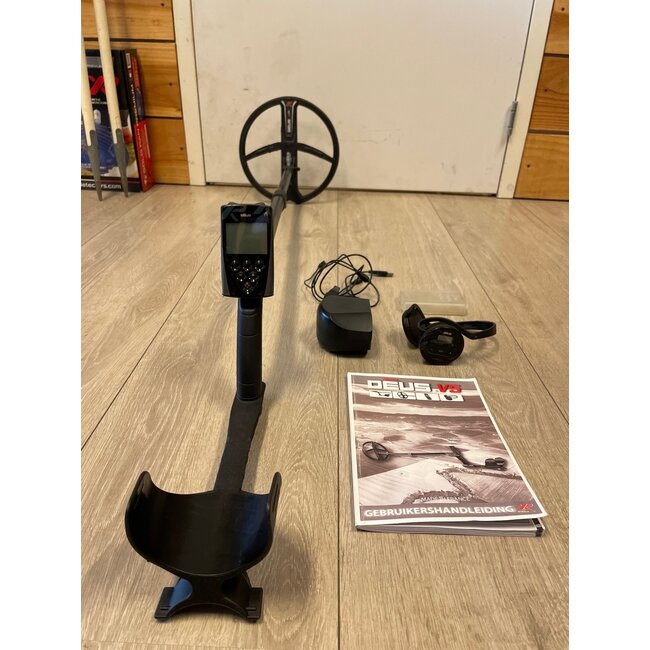 Gebruikte Metaaldetectors Occasion 5 Metaaldetector XP Deus met 28cm X35 zoekschijf en WS-4