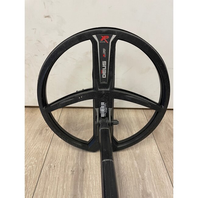 Gebruikte Metaaldetectors Occasion 5 Metaaldetector XP Deus met 28cm X35 zoekschijf en WS-4