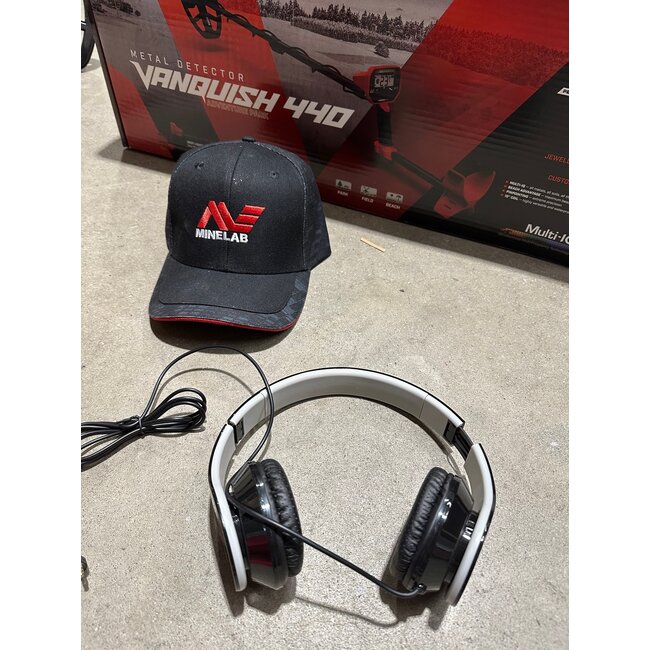 Gebruikte Metaaldetectors Occasion 41 Metaaldetector: Minelab Vanquish 440