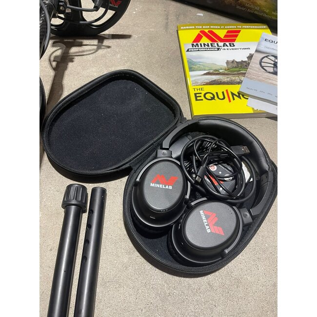 Gebruikte Metaaldetectors Occ 12: Equinox 800 met meerdere zoekschijven