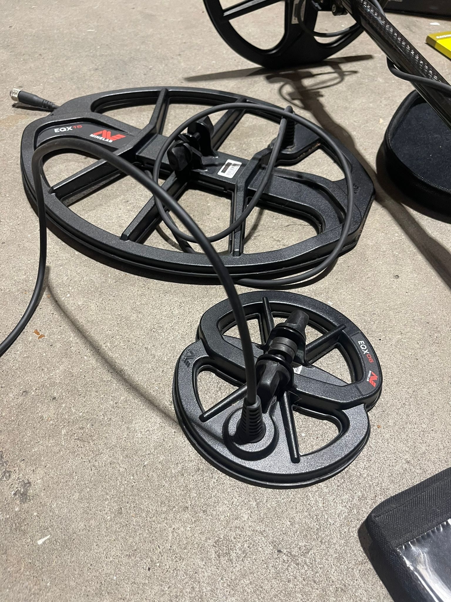 Gebruikte Metaaldetectors Occ 12: Equinox 800 met meerdere zoekschijven