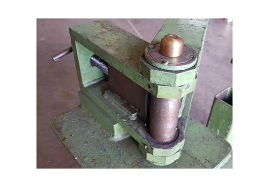 M1172 Radiusbuiger Handbediend Gebruikt