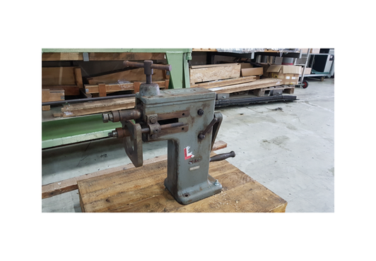M1223 JÖRG Voormachine 4302 Gebruikt