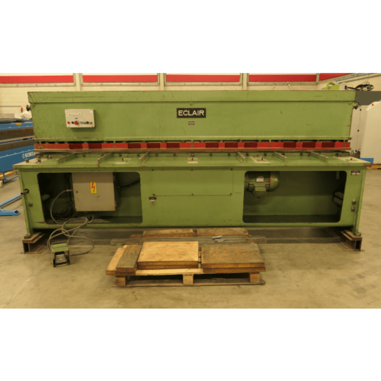 M1388 Eclair Guillotine Shear ASS Used