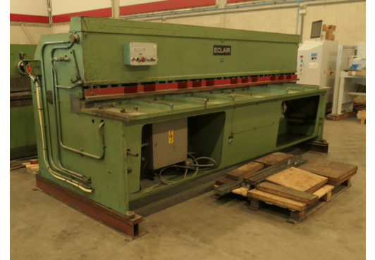 M1388 Eclair Guillotine Shear ASS Used