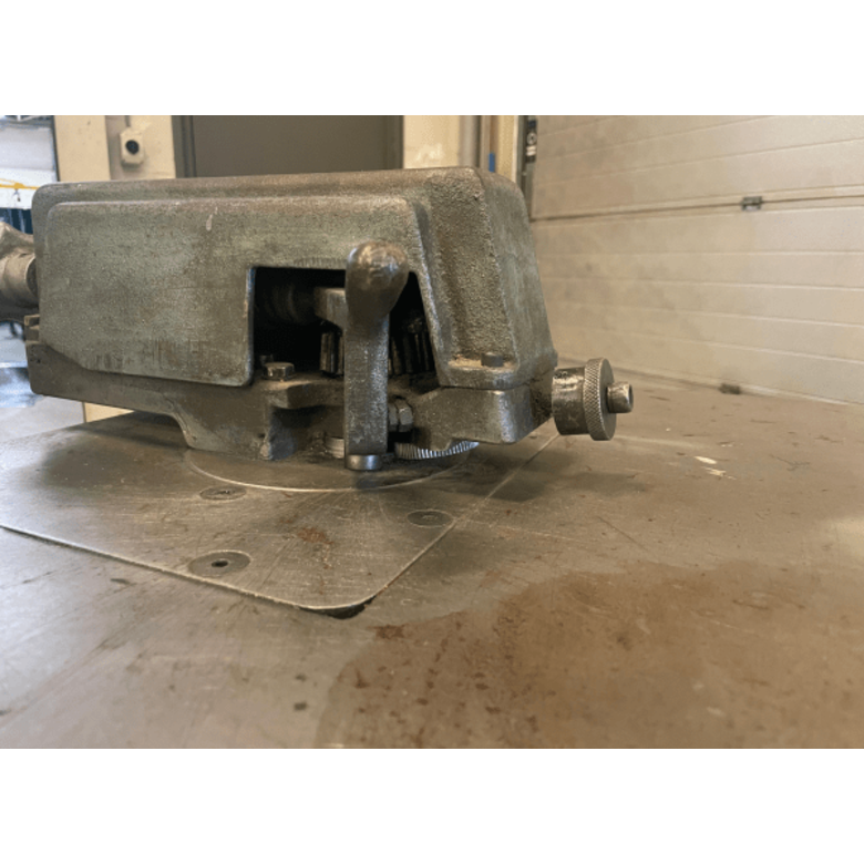 M1410 Lockformer Flange machine Used