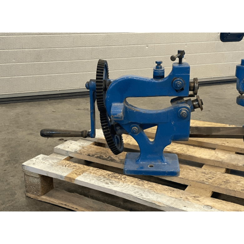 M1454 JÖRG Kreisschere 4210 Gebraucht