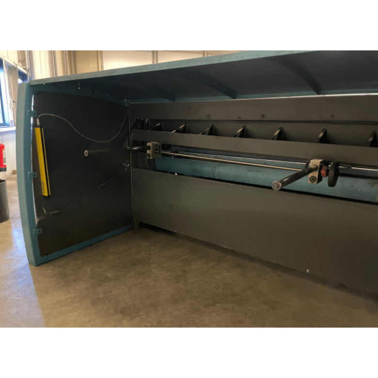 M1435 ARBOGA Guillotine Shear MSS 2000/30 Used