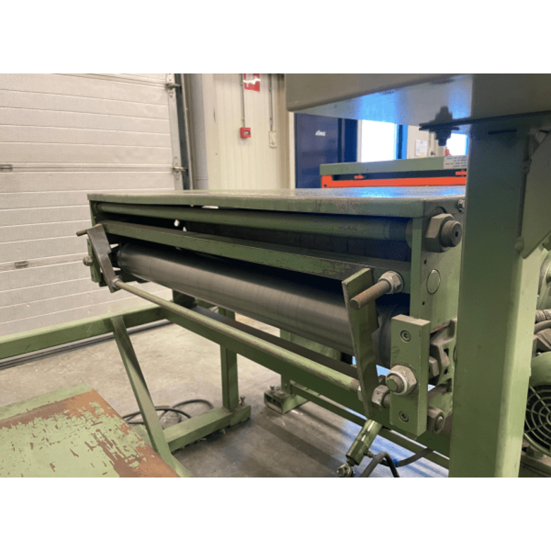 M1442 AMGA Cut to Length 4012 Used