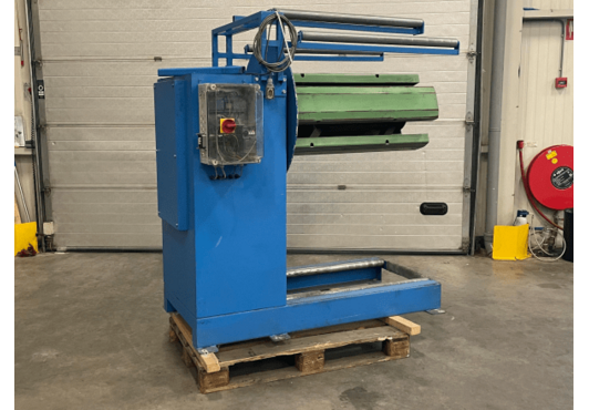 M1467 Decoiler Gebruikt