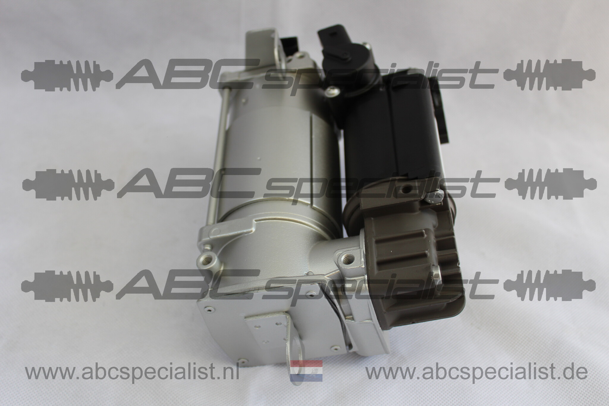 MERCEDES-BENZ Mercedes S-Klasse W220 Airmatic Compressor A2113200304 A2203200104