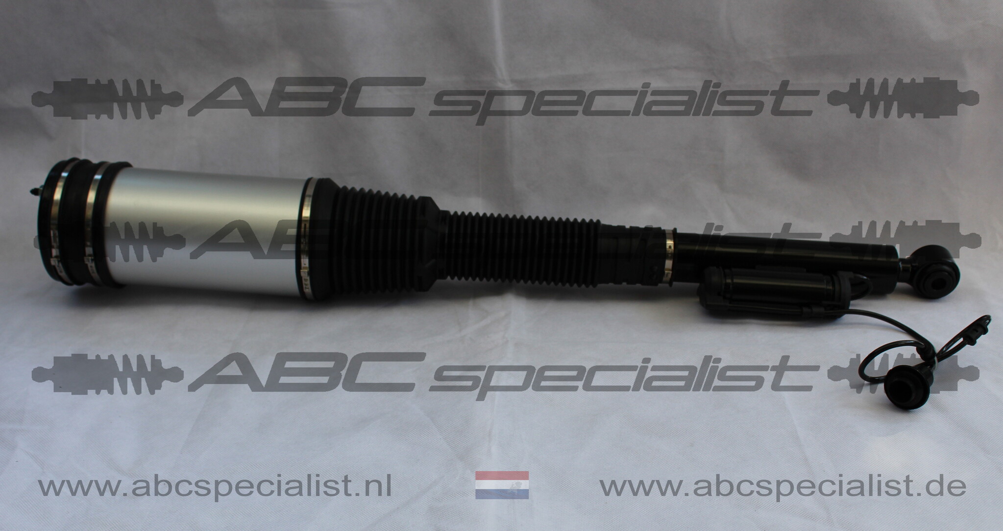MERCEDES-BENZ Mercedes S Class W220 Airmatic Shock Absorber 4Matic RearRight (O/S) A2203202338 A2203205013