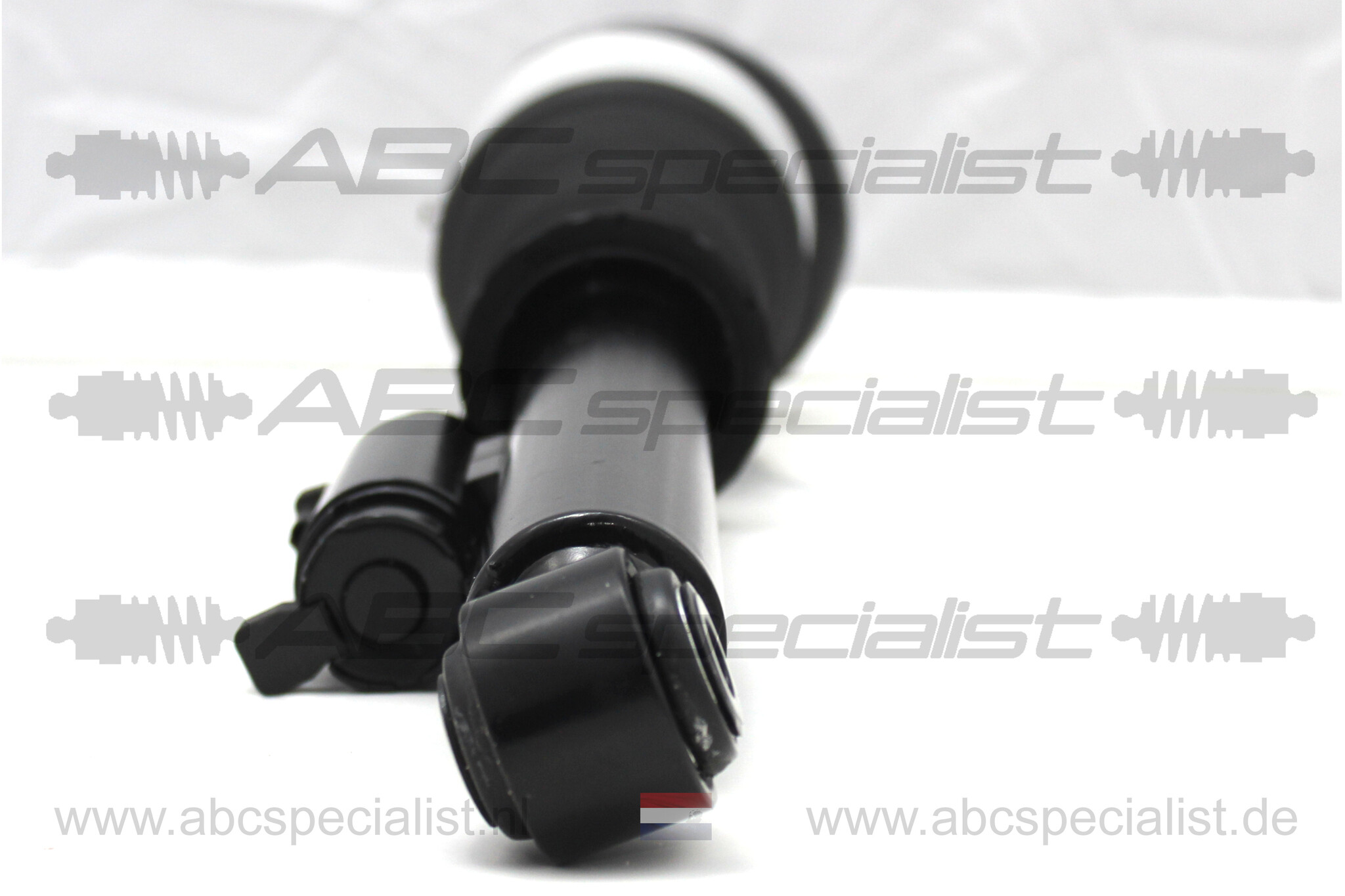 MERCEDES-BENZ Mercedes S-Klasse W222 Airmatic Schokbreker Veerpoot Achterzijde Rechts A2223200413 A2223201800