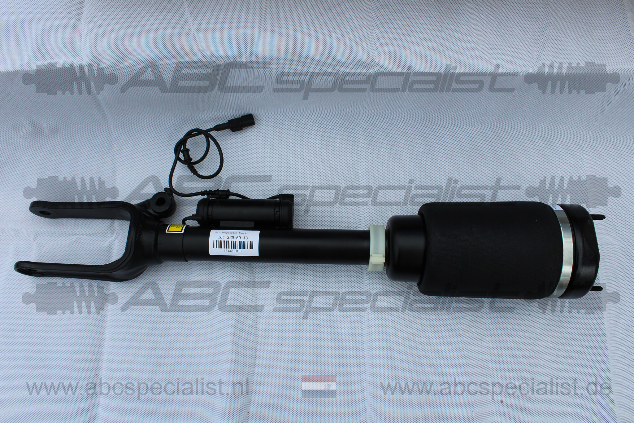 MERCEDES-BENZ Mercedes ML Klasse W164 / GL Klasse X164 Vorne Links Stoßdämpfer Airmatic A1643202213 A1643204313