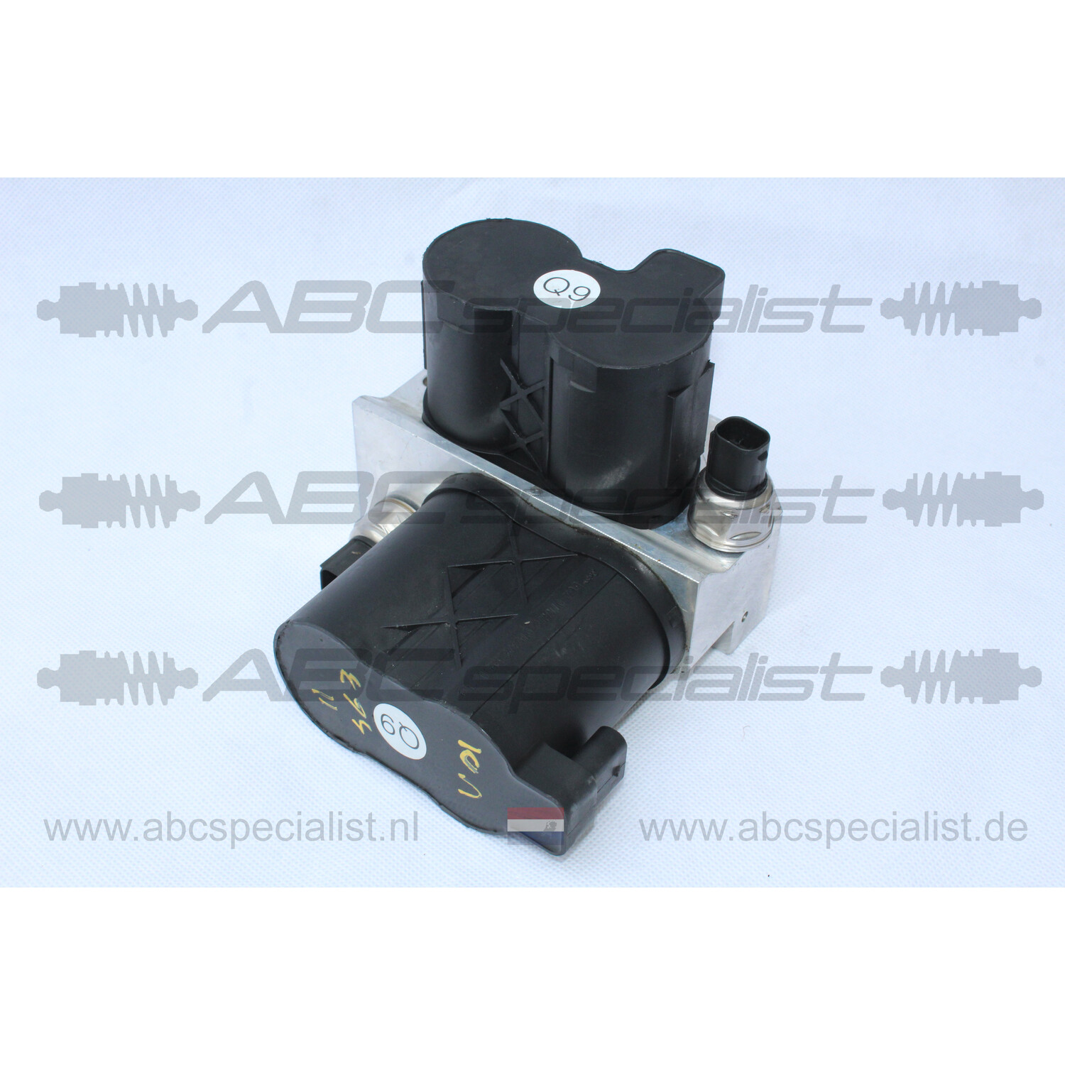 CL-Class C216 ABC Valve block unit A2213200258 | ABCspecialist